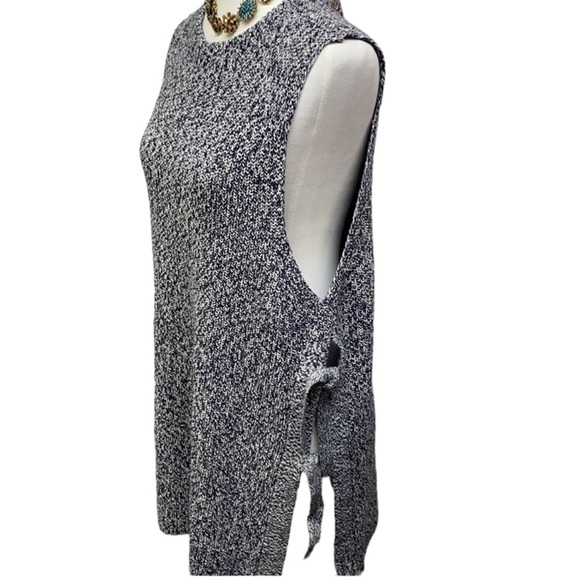 Talbots Textured Double Side Ties Sleeveless Sweater - Picture 2 of 6